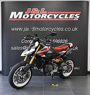 Used 2026 Ducati Hypermotard V2 Sp - Interior and Exterior details 4
