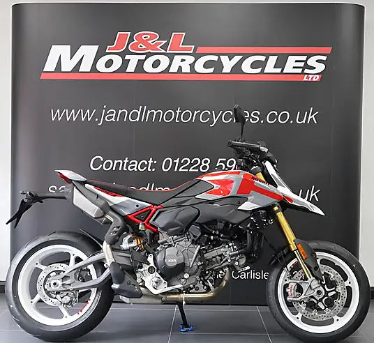 2026 Ducati Hypermotard V2 SP 890