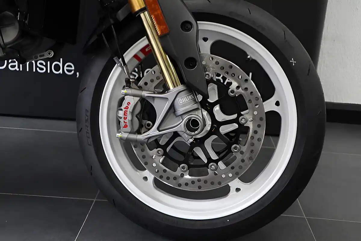 Used 2026 Ducati Hypermotard V2 Sp Multi - Interior and Exterior details 13