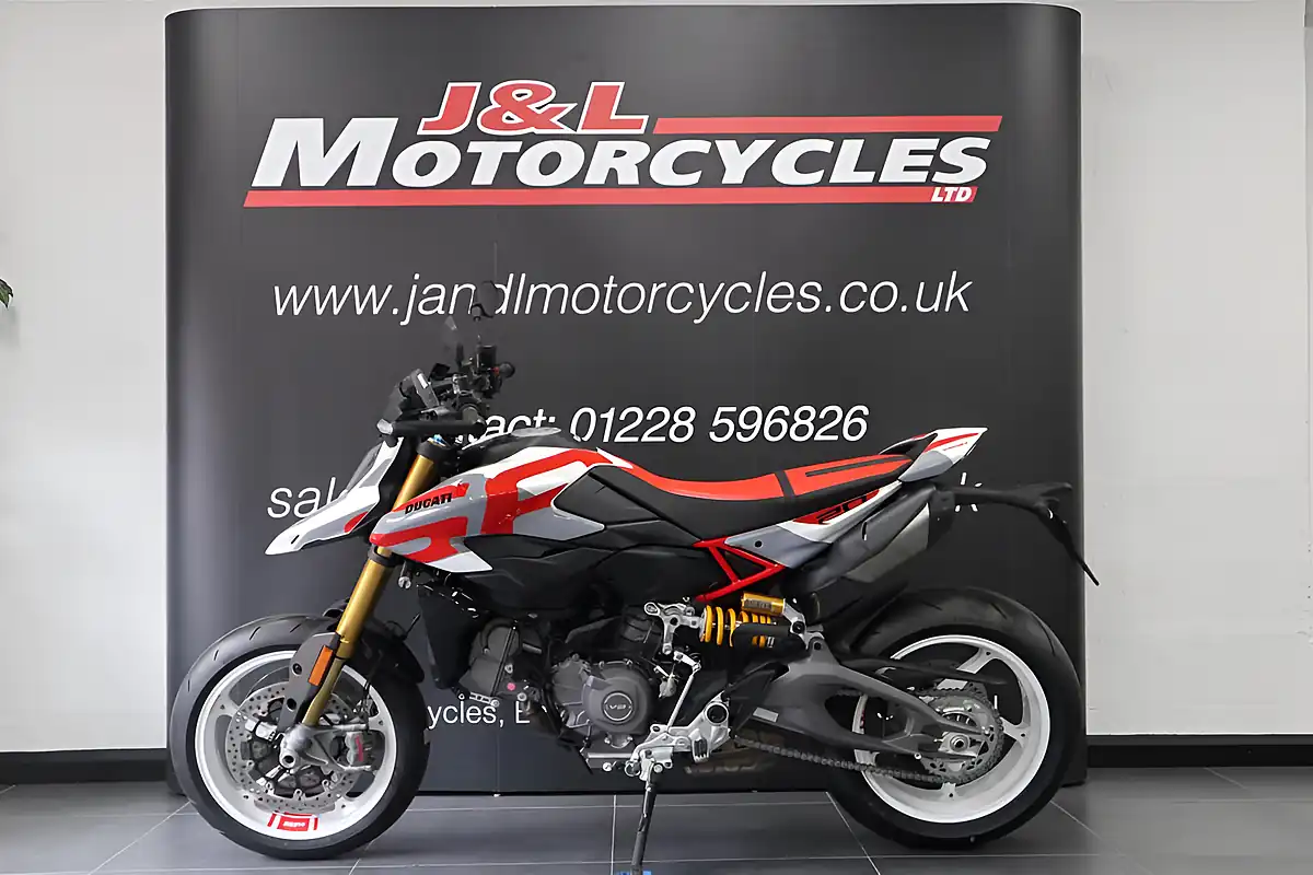 Used 2026 Ducati Hypermotard V2 Sp Multi - Interior and Exterior details 6