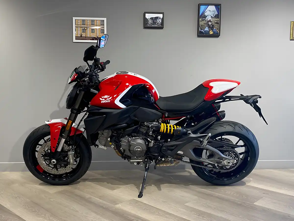 Used 2026 Ducati Monster V2 Fogarty Limited Edition Foggy Special Livery - Interior and Exterior details 2
