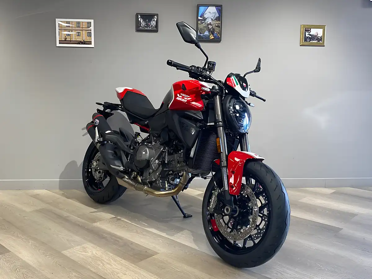 Used 2026 Ducati Monster V2 Fogarty Limited Edition - Interior and Exterior details 3