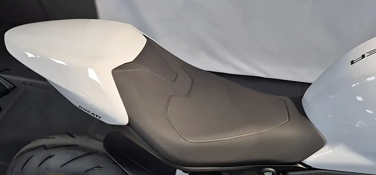 Used 2026 Ducati Monster V2+ Iceberg White - Interior and Exterior details 11