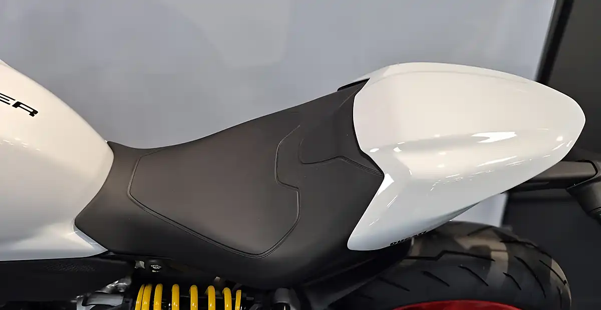Used 2026 Ducati Monster V2+ Iceberg White - Interior and Exterior details 5