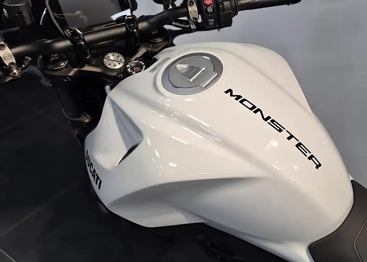 Used 2026 Ducati Monster V2+ Iceberg White - Interior and Exterior details 8