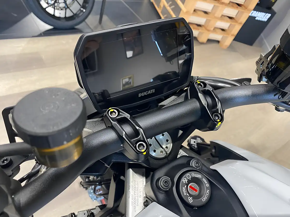 Used 2026 Ducati Monster V2 - Interior and Exterior details 15