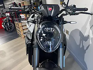 Used 2026 Ducati Monster V2 - Interior and Exterior details 9