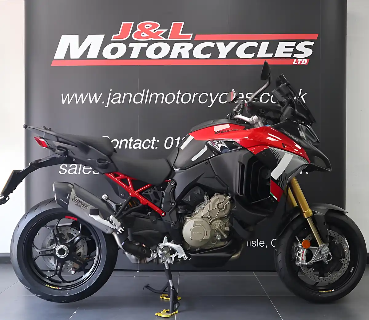 Used 2026 Ducati Multistrada Pikes Peak Red - Interior and Exterior details 2