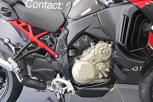 Used 2026 Ducati Multistrada Pikes Peak Red - Interior and Exterior details 9