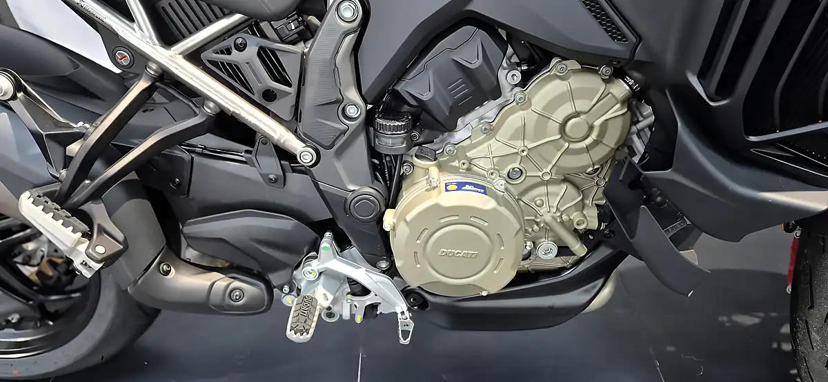Used 2026 Ducati Multistrada RS - Interior and Exterior details 12