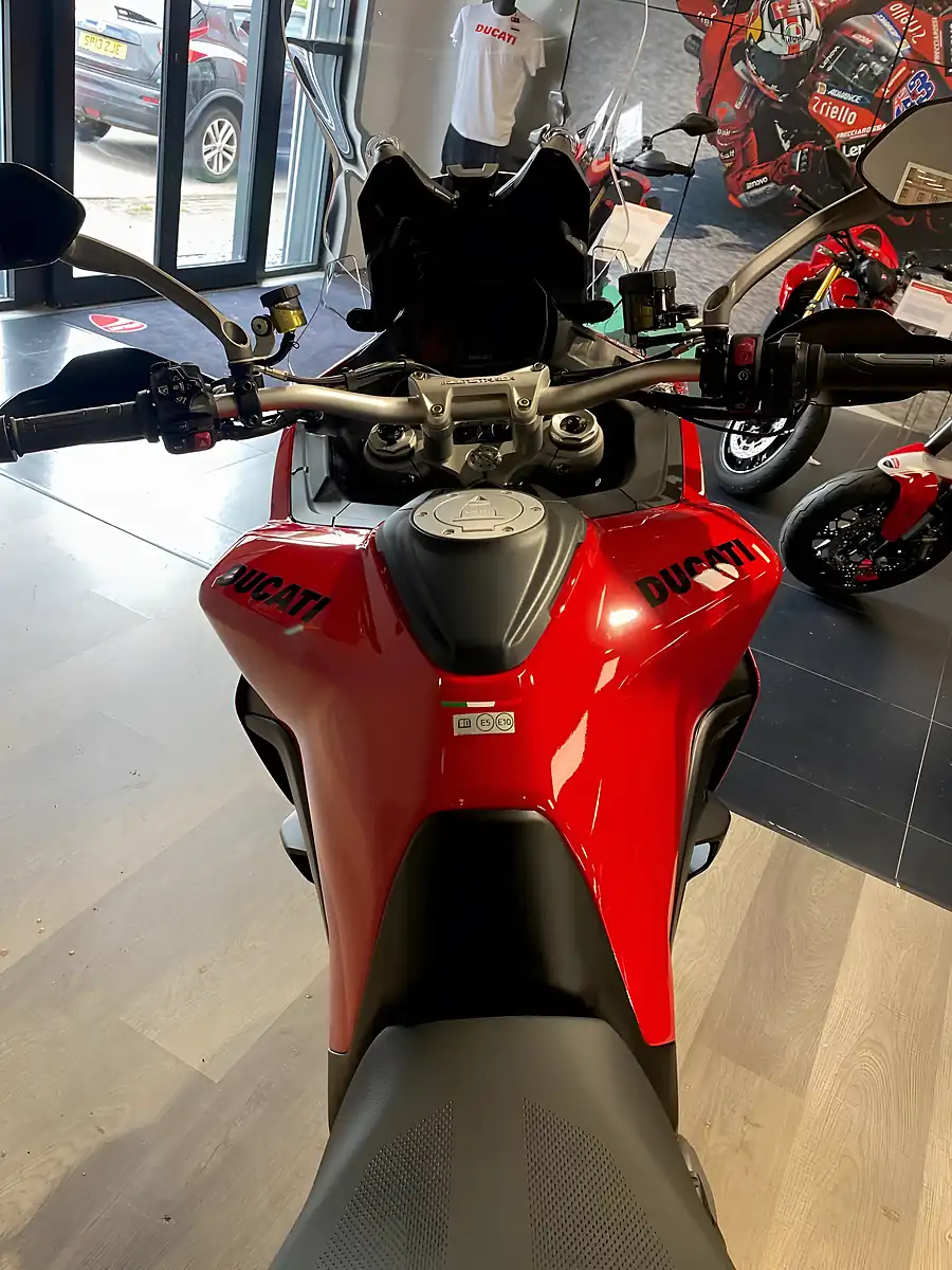 Used 2026 Ducati Multistrada V2 S My25 - Interior and Exterior details 11