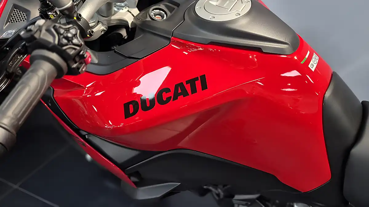 Used 2026 Ducati Multistrada V2 S Red Red - Interior and Exterior details 13