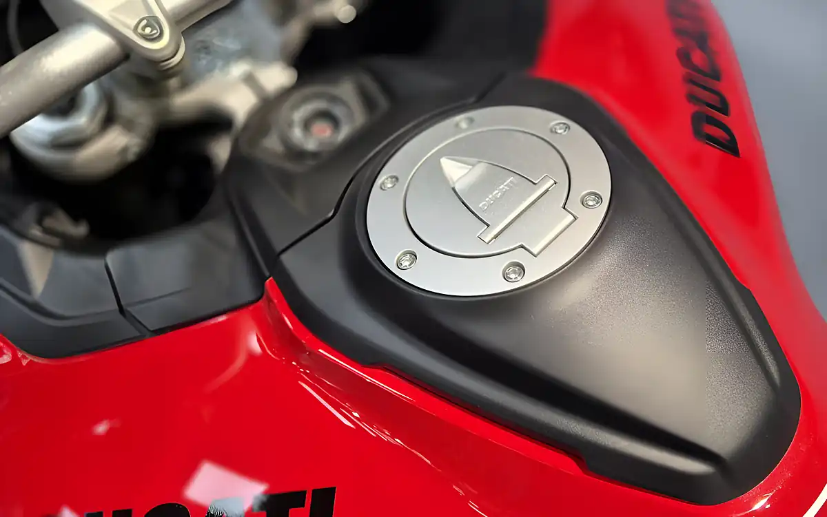 Used 2026 Ducati Multistrada V2 S Red Red - Interior and Exterior details 16