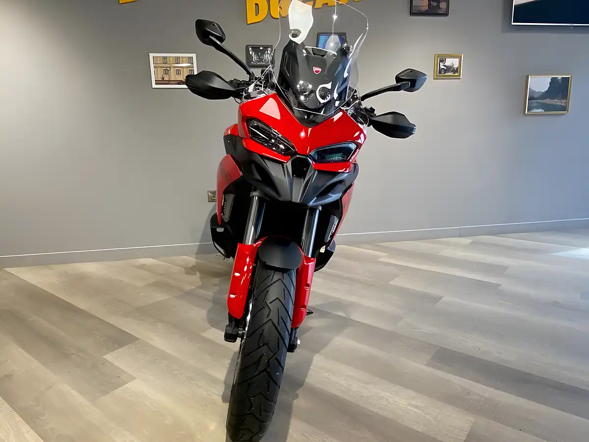 Used 2026 Ducati Multistrada V2s My25 - Interior and Exterior details 5