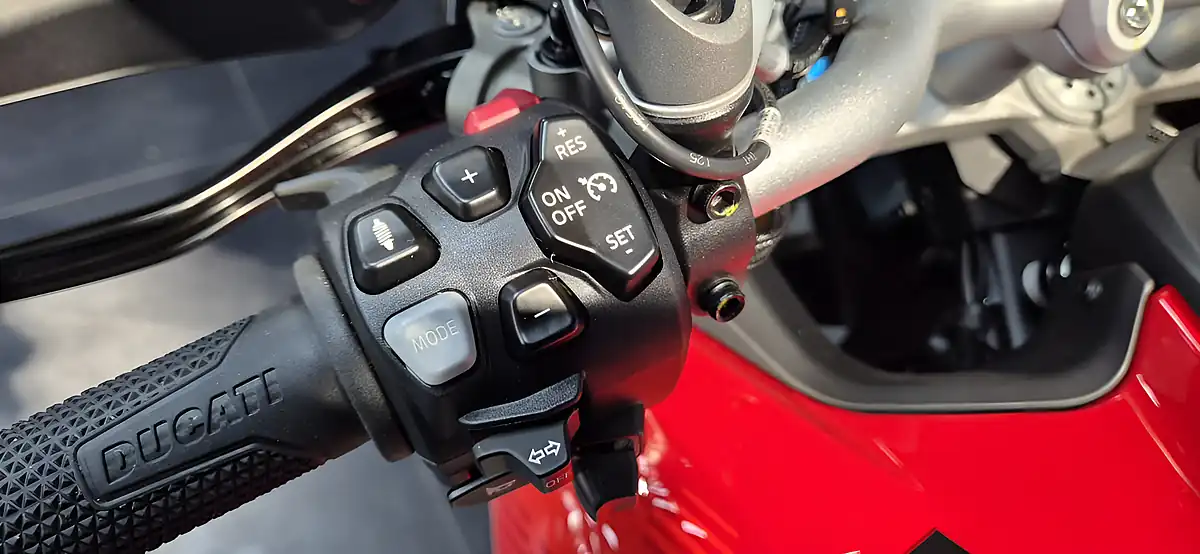 Used 2026 Ducati Multistrada V4 Pikes Peak - Interior and Exterior details 6