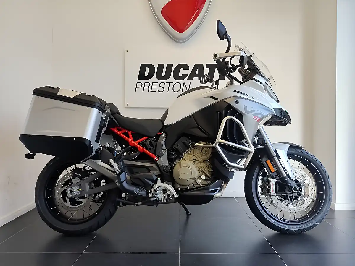 Used 2026 Ducati Multistrada V4 S Radar - Front View