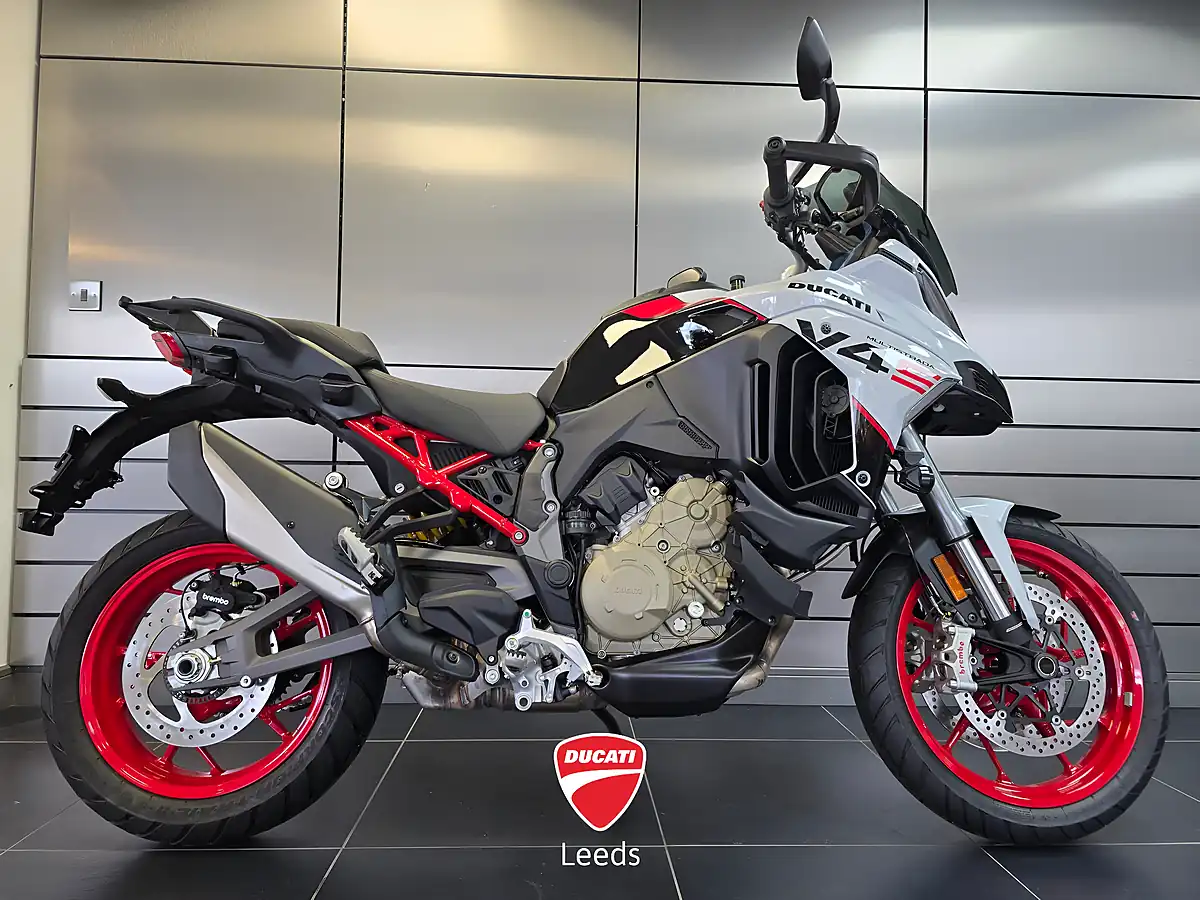 Used 2026 Ducati Multistrada V4 S Radar Performance Livery, Red Wheels - Front View