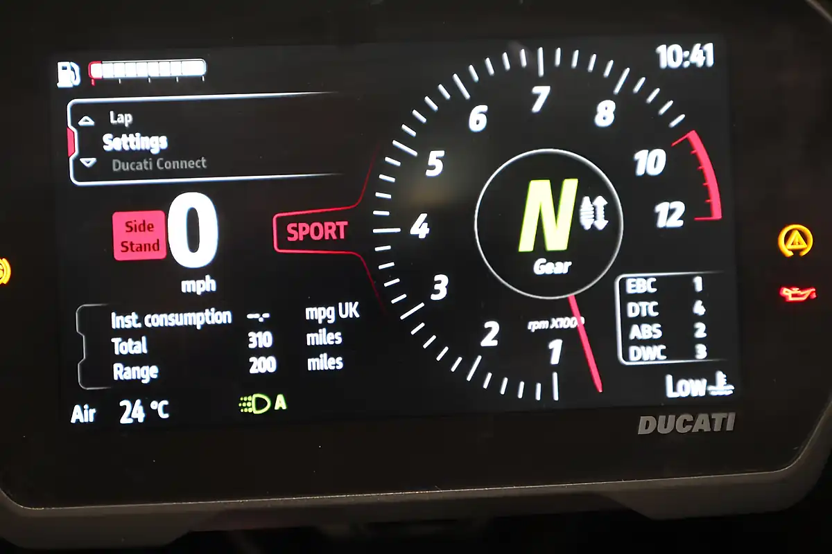 Used 2026 Ducati Multistrada V4 S Red - Interior and Exterior details 12