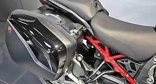 Used 2026 Ducati Multistrada V4 S Travel & Radar Thrilling Black - Interior and Exterior details 3