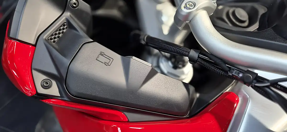 Used 2026 Ducati Multistrada V4S Rally Full - Interior and Exterior details 15