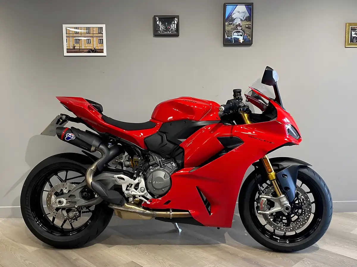 Used 2026 Ducati Panigale V2 S - Front View