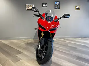 Used 2026 Ducati Panigale V2 S - Interior and Exterior details 11