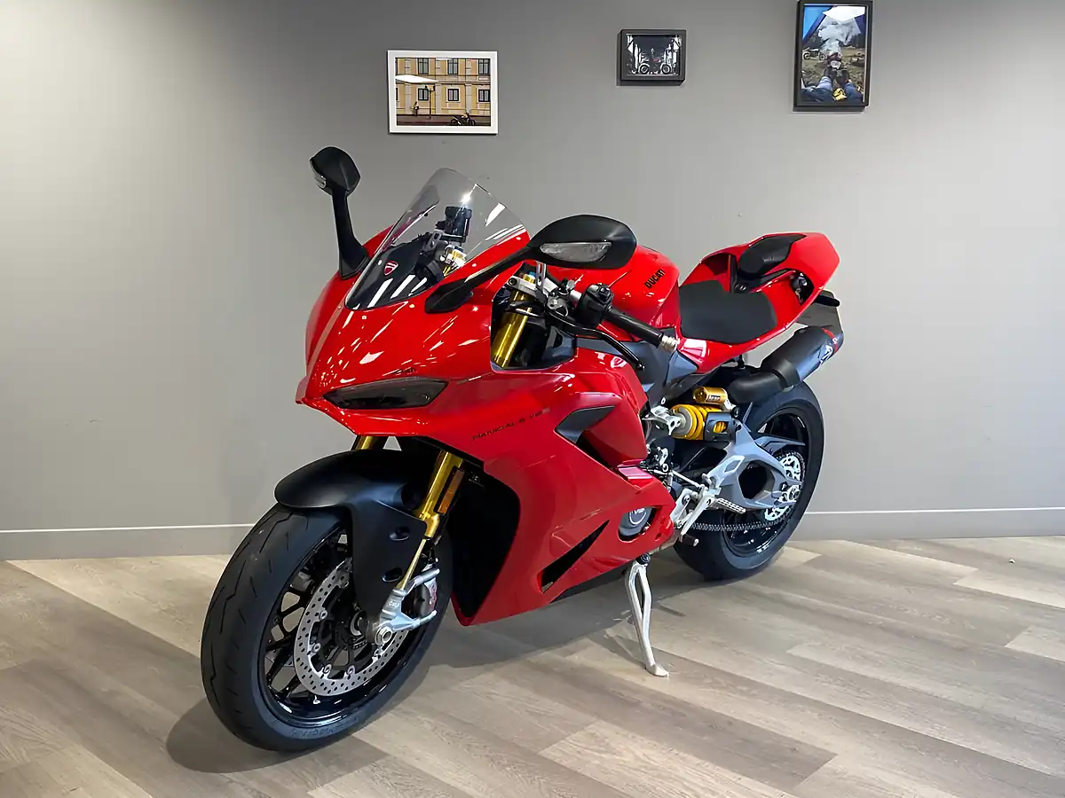 Used 2026 Ducati Panigale V2 S - Interior and Exterior details 4