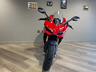 Used 2026 Ducati Panigale V2 S - Interior and Exterior details 5