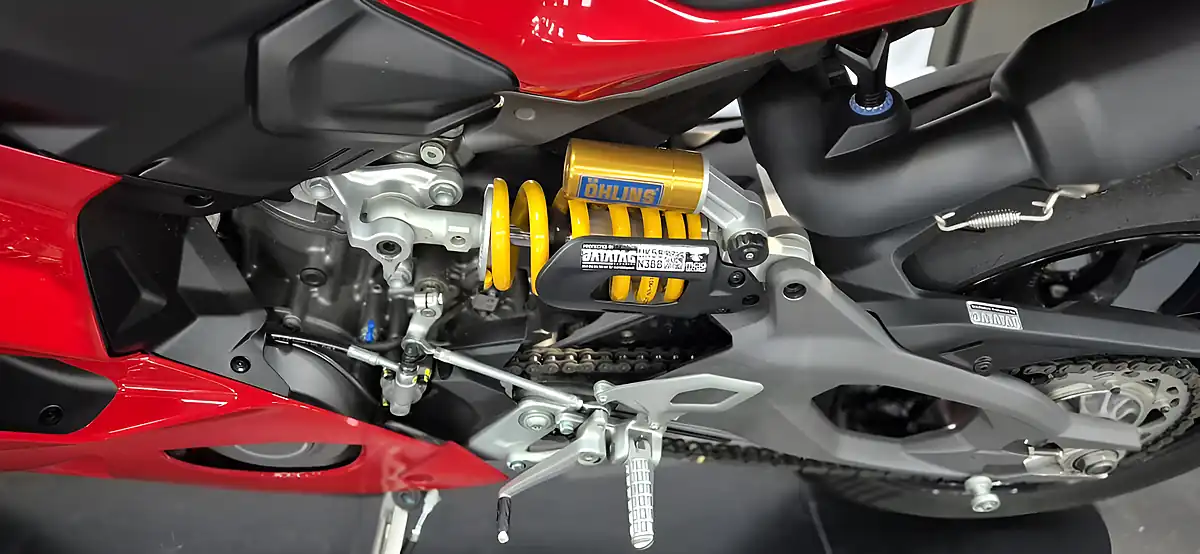 Used 2026 Ducati Panigale V2 S - Interior and Exterior details 7