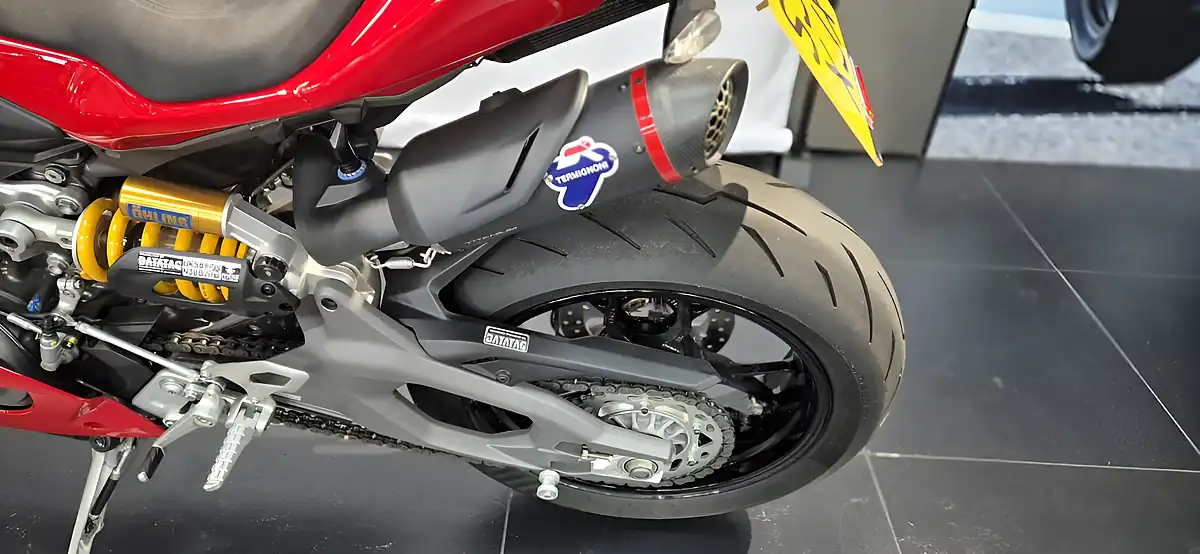 Used 2026 Ducati Panigale V2 S - Interior and Exterior details 8