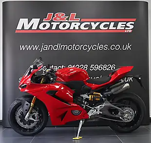 Used 2026 Ducati Panigale V2S Red - Interior and Exterior details 6