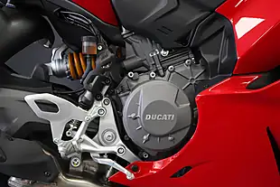 Used 2026 Ducati Panigale V2S Red - Interior and Exterior details 8