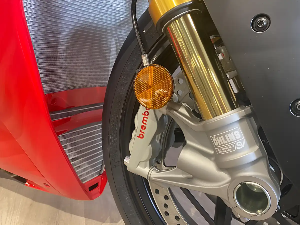 Used 2026 Ducati Panigale V4 S - Interior and Exterior details 14