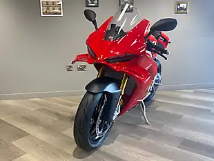 Used 2026 Ducati Panigale V4 S - Interior and Exterior details 4