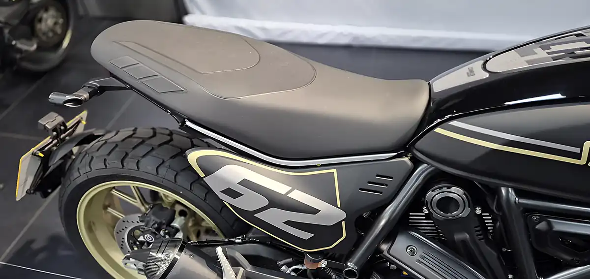Used 2026 Ducati Scr Full Throttle - Interior and Exterior details 4