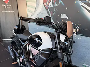 Used 2026 Ducati Scrambler 10th Anniversario Rizoma Edition Metal Rose - Interior and Exterior details 5