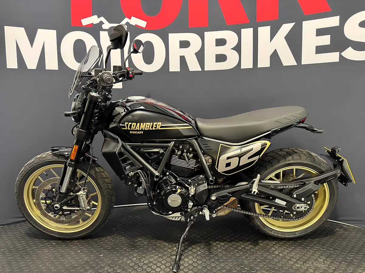 Used 2026 Ducati Scrambler 800 - Interior and Exterior details 4