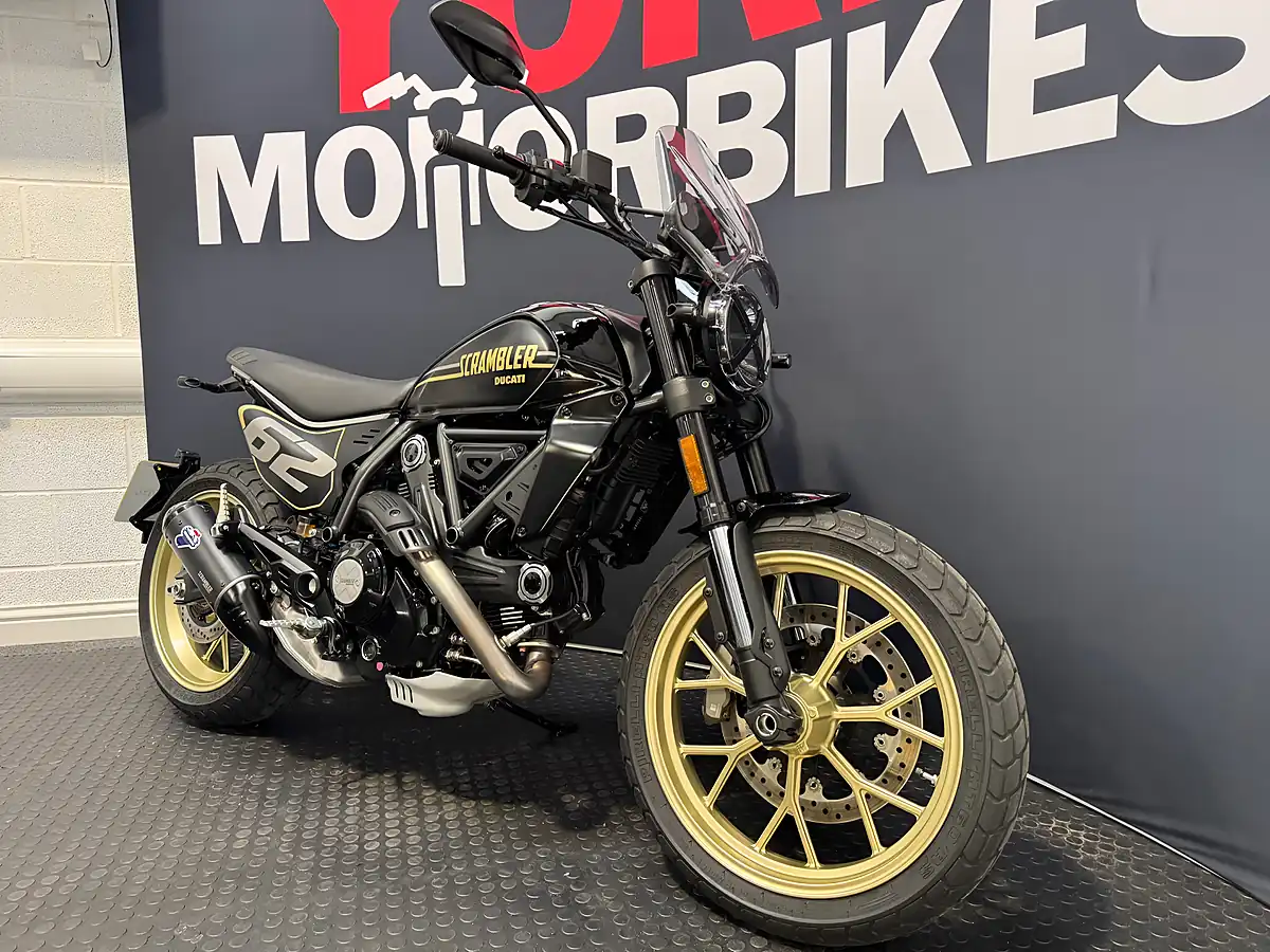 Used 2026 Ducati Scrambler 800 - Interior and Exterior details 5