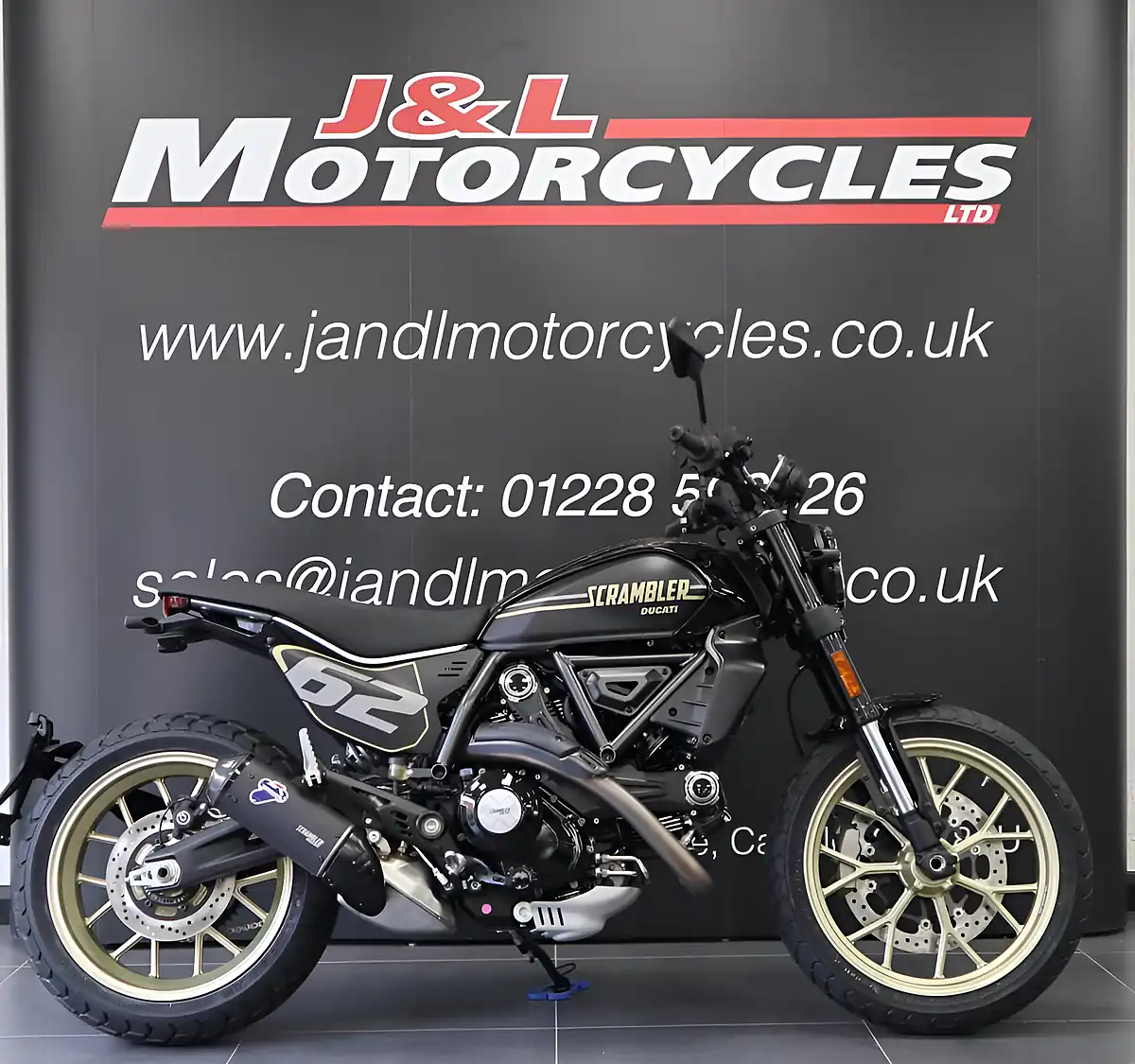 Used 2026 Ducati Scrambler Full Throttle Black - Interior and Exterior details 2