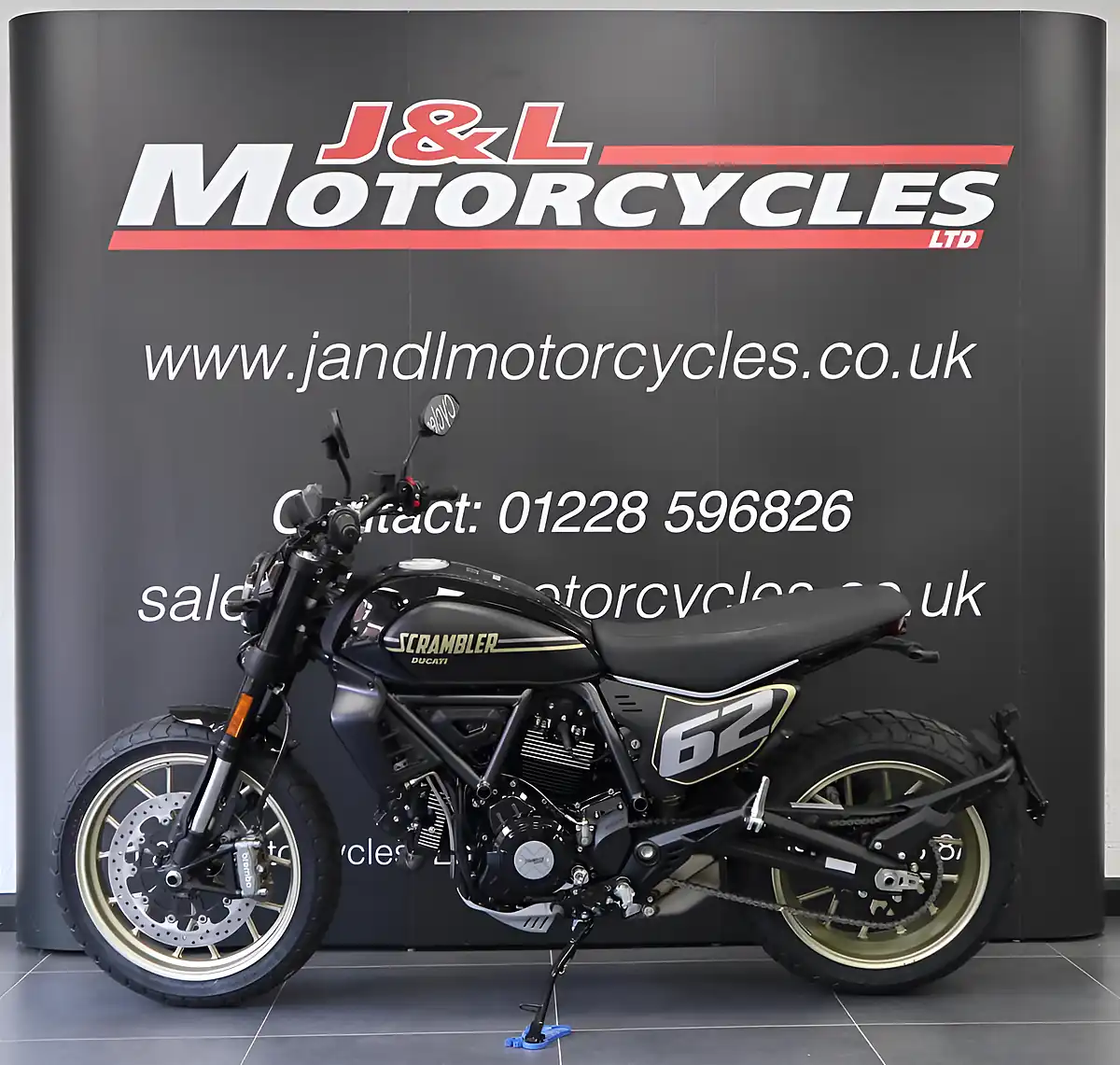 Used 2026 Ducati Scrambler Full Throttle Black - Interior and Exterior details 6