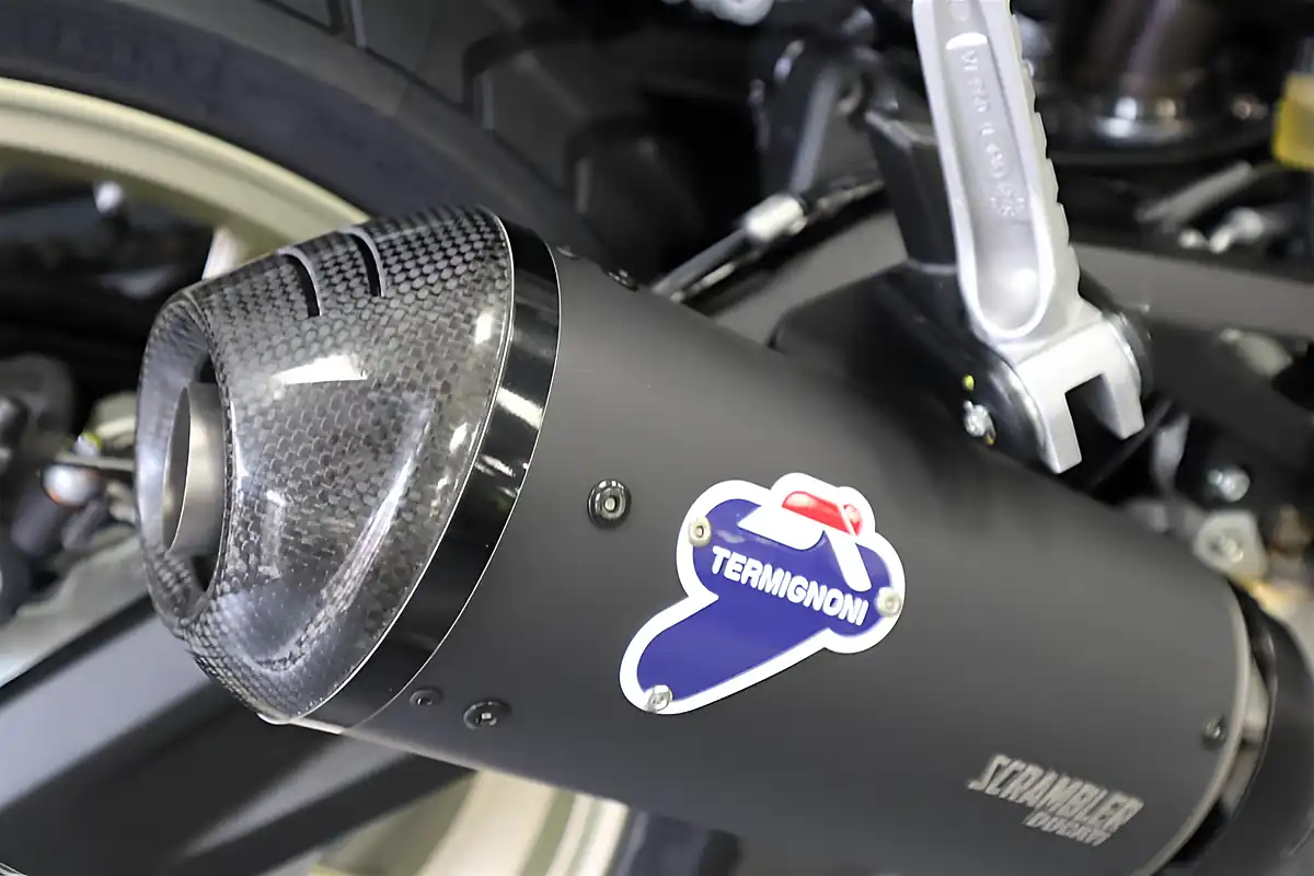 Used 2026 Ducati Scrambler Full Throttle Black - Interior and Exterior details 8