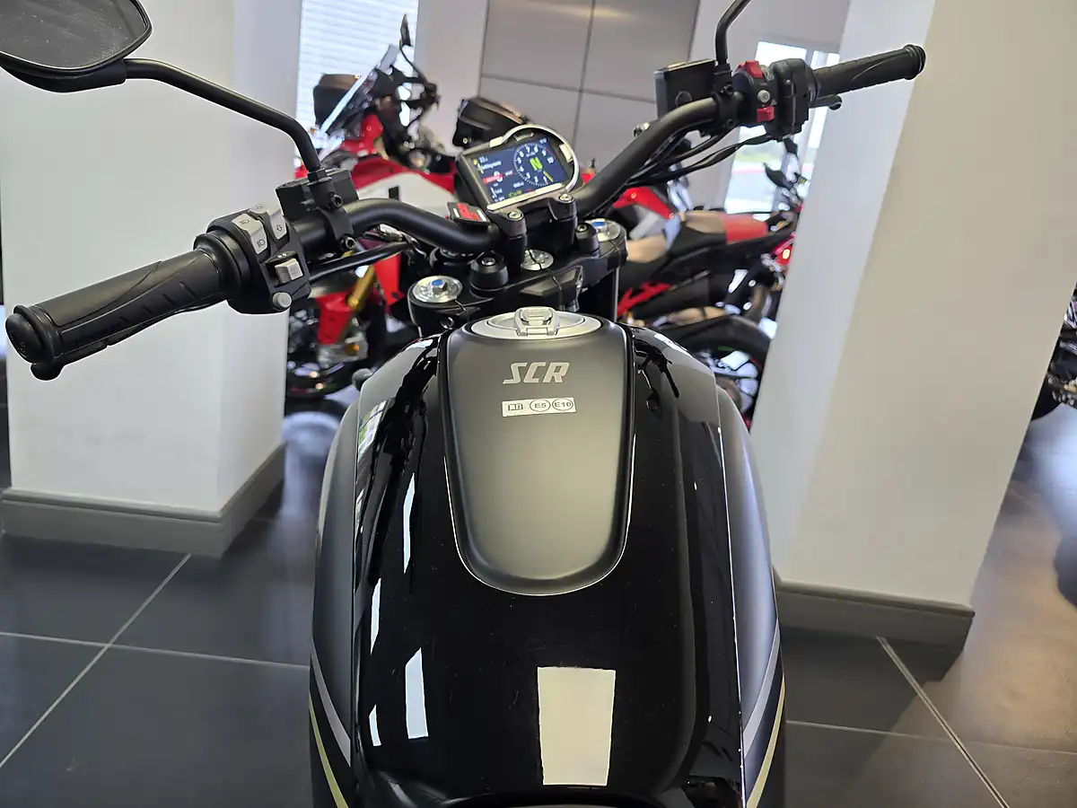Used 2026 Ducati Scrambler Full Throttle Black - Interior and Exterior details 13