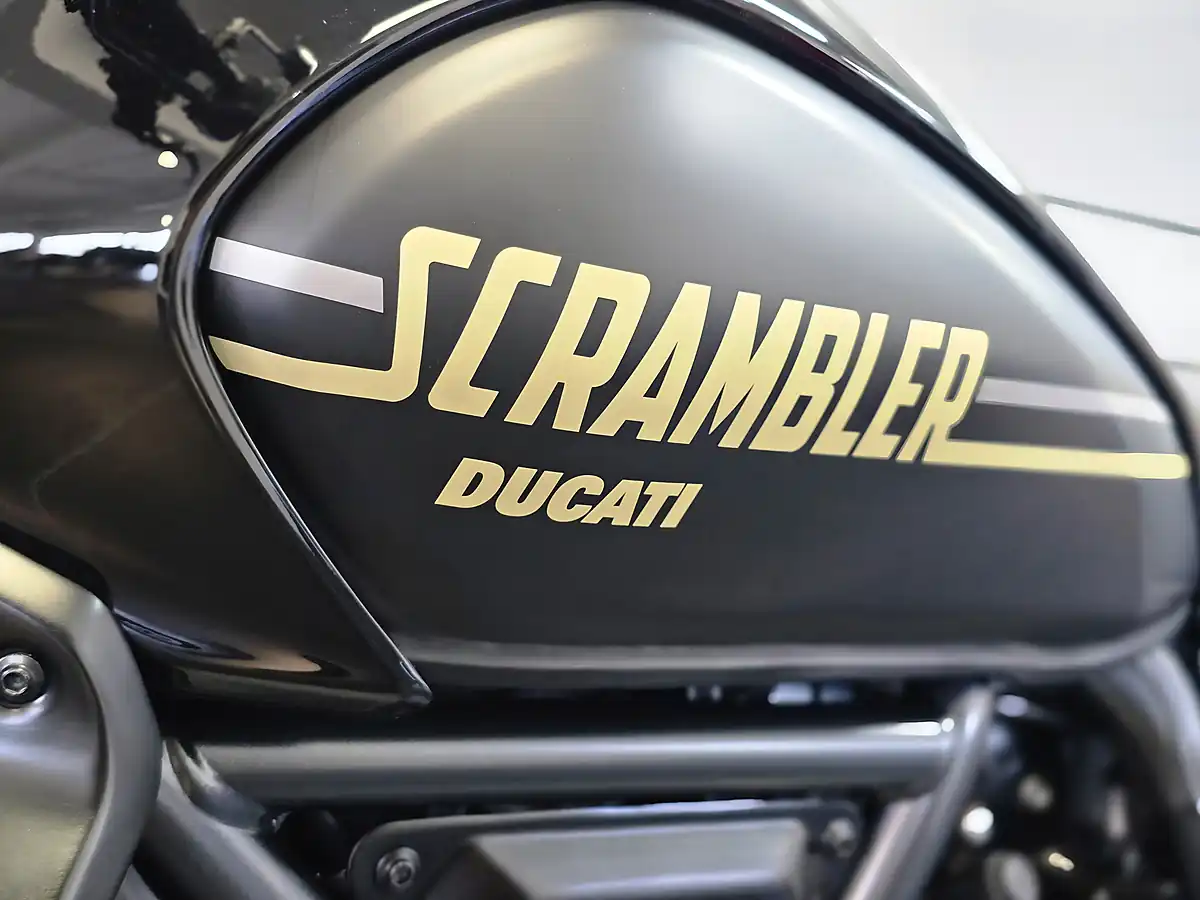 Used 2026 Ducati Scrambler Full Throttle Black - Interior and Exterior details 20