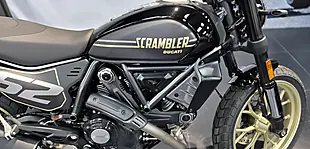 Used 2026 Ducati Scrambler Full Throttle - Interior and Exterior details 5