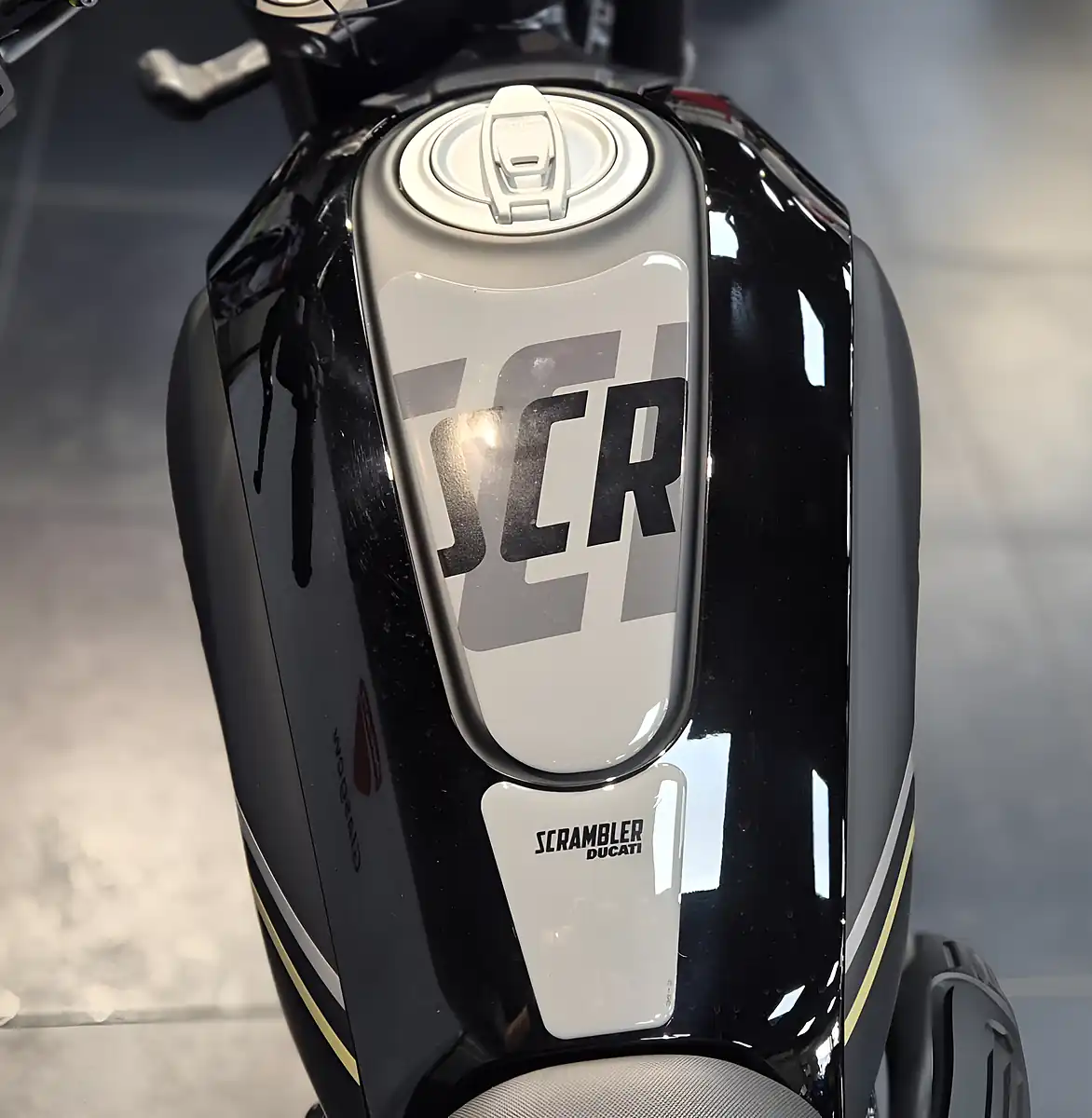 Used 2026 Ducati Scrambler Full Throttle - Interior and Exterior details 9