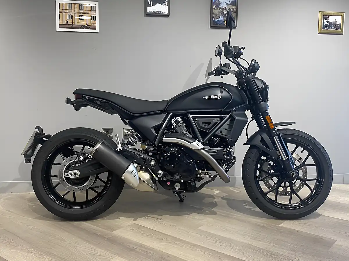 Used 2026 Ducati Scrambler Icon Dark - Front View