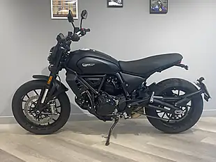 Used 2026 Ducati Scrambler Icon Dark - Interior and Exterior details 2