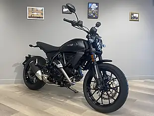 Used 2026 Ducati Scrambler Icon Dark - Interior and Exterior details 3