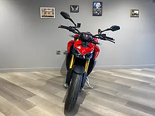 Used 2026 Ducati Streetfighter S - Interior and Exterior details 5