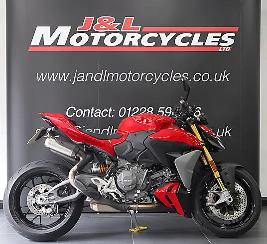 2026 Ducati Streetfighter V2 S